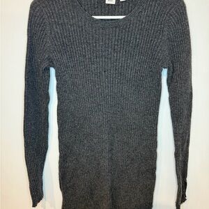 GAP Gray Crew Neck Ribbed Sweater